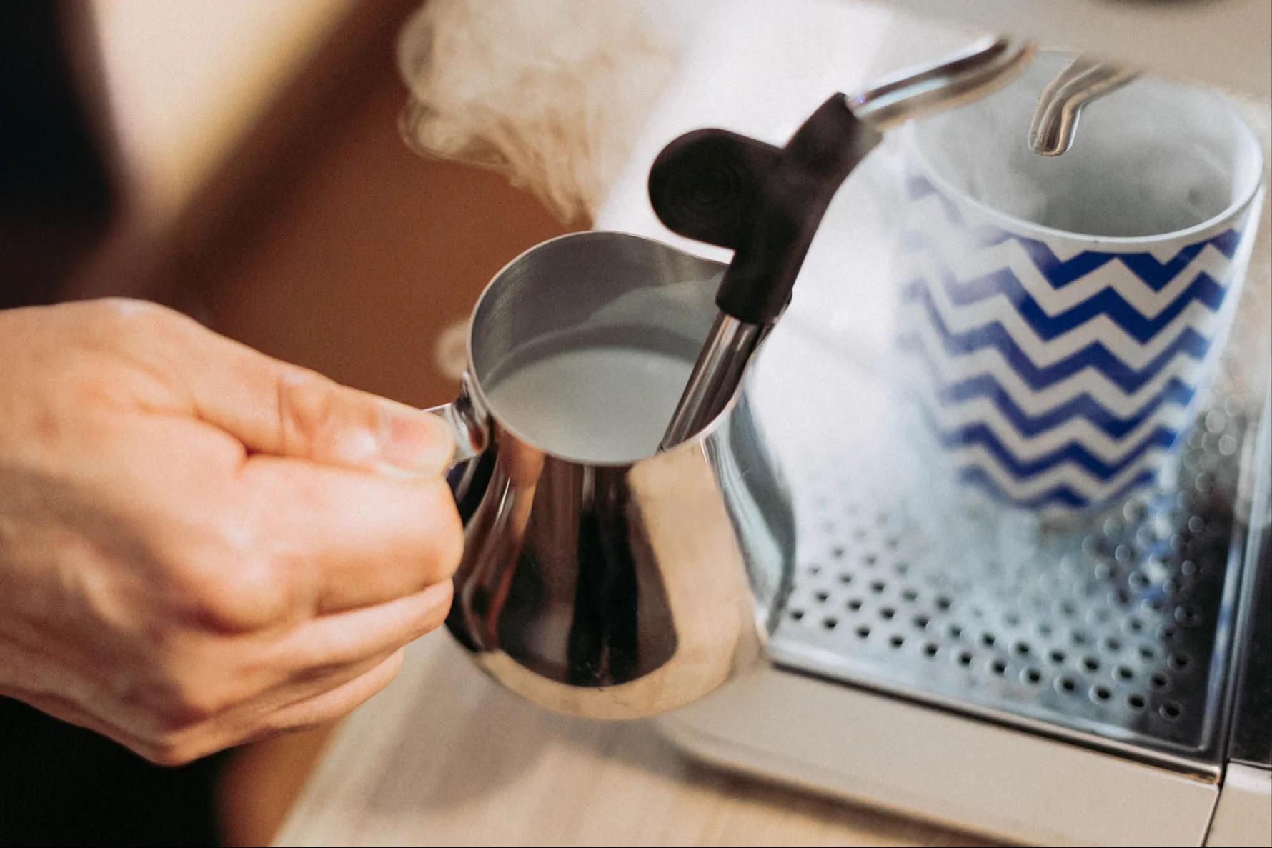 Milk being textured
